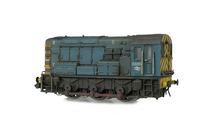 D3202 Renumbered, recess on door, detailed buffer beam including extra pipework under buffer at one end and semi detailed at coupling end, etched work plates and some livery modifications.