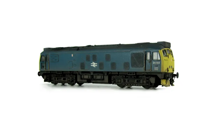 24132 conversion to a headcode box version with plated over end door including centre headlights, battery box modification with shorter tank, body side steps plated over and new side door, detailed buffer beam at one end with semi detailed beam at couplin