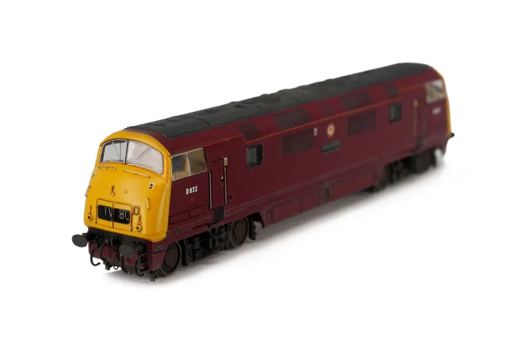 D832 IN preserved condition with added cantrail. Other details include: moulded nose end handrails replaced with wire, detailed buffer beam at one end and semi detailed at coupling end, etched nameplates/workplates, renumbered, driver, later warning flash