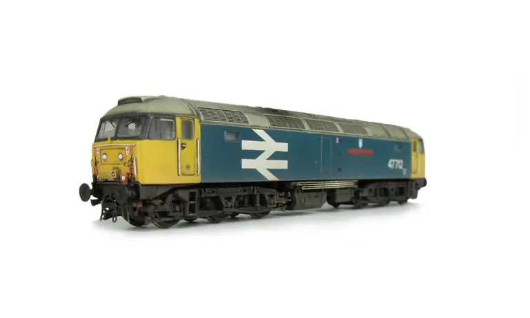 47712 Full respray into Large Logo, shown on lowered chassis. Details include: renumbered, detailed buffer beam at one end and semi detailed at coupling end, molded nose handrails replaced with wire including pommels, mu cables added, battery box modifica