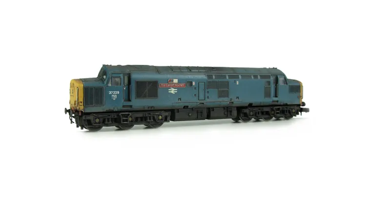 37229 Added details include: bogie modification to reduce gap between body and bogies, driver, etched plates, boiler port plated over with semi respray, frost grill, nose catches, renumbered, speedo cable, etched roof grill and fan and double detailed buf