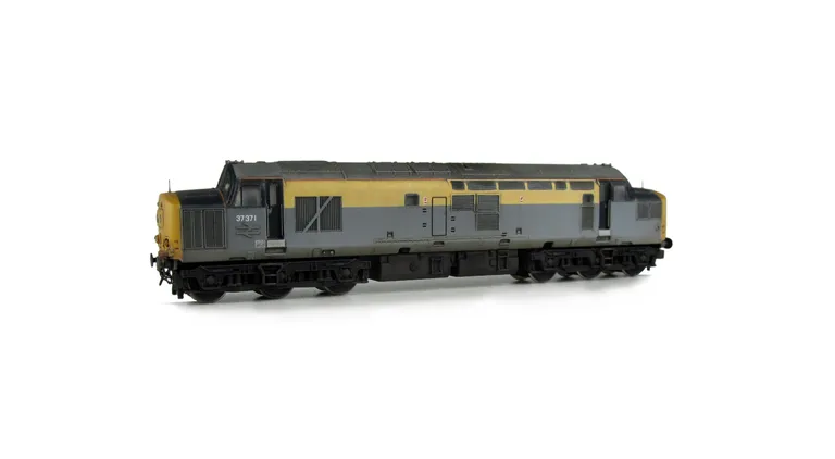 37371 with semi resray to include cantrail and correct faded shades of grey and yellow including plated over boiler port. Other details include bogie modification to reduce gap between body and bogies, moulded roof grill replaced with 3D etched fan and gr