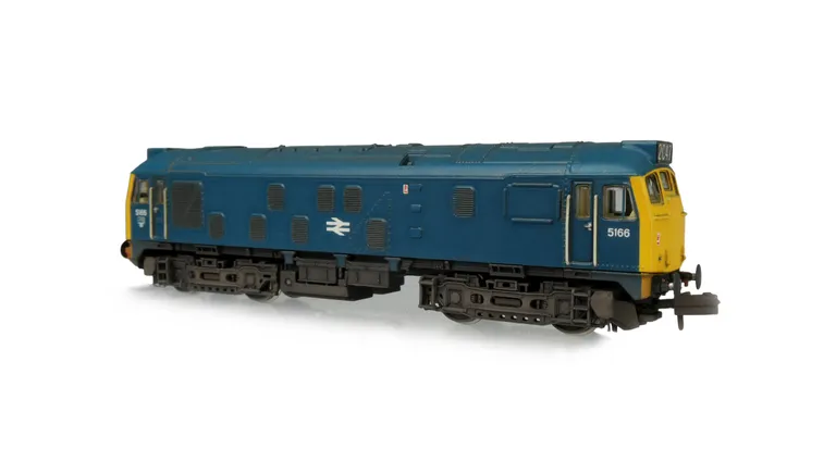 D5166 conversion from a class 24 to a class 25 with headcode box and plated over nose end doors. Other details include: battery box modification with no water tanks, body side steps plated over, semi detailed buffer beam at both ends, renumbered, etched w