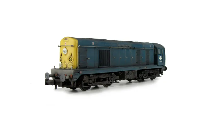 D8064 with cab and nose ends detailed with fine discs and holes filled with respray of yellow, roof grills replaced with much finer etched fan and grill, bogie modification to reduce the gap between body and bogies, renumbered, horn grill covers made fine