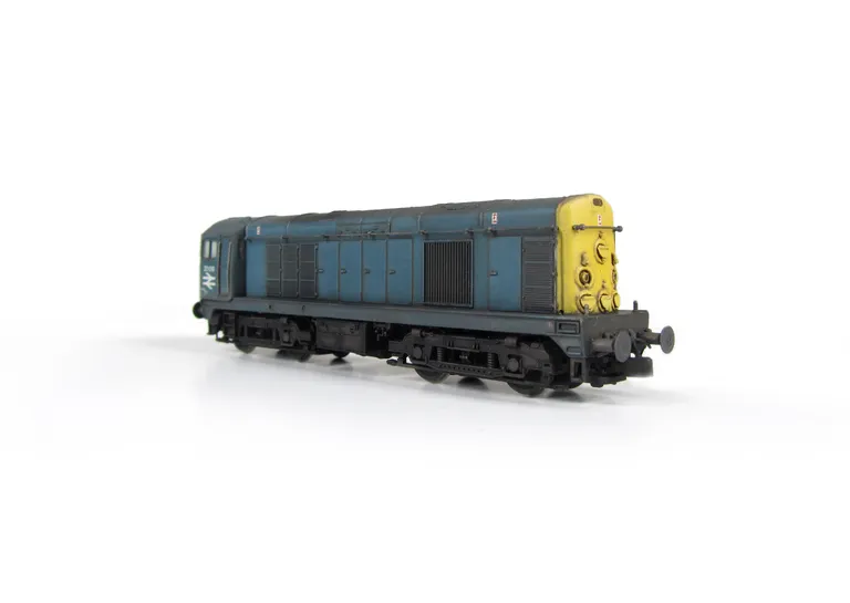 20019 Renumbered with cab and nose ends detailed with fine discs and holes filled with respray of yellow, roof grills replaced with much finer etched fan and grill, bogie modification to reduce the gap between body and bogies, horn grill covers made finer