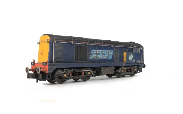 20304 Conversion and respray to DRS 20/3. Other details include: roof grills replaced with much finer etched fan and grill, aerial pods, side cab windows converted to larger rectangular versions, bogie modification to reduce the gap between body and bogie