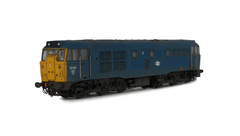 31191 Added details include: modified nose, detailed buffer beam and semi detailed at coupling end, renumbered, driver and roof grills replaced with 3D etched fan and grill.
